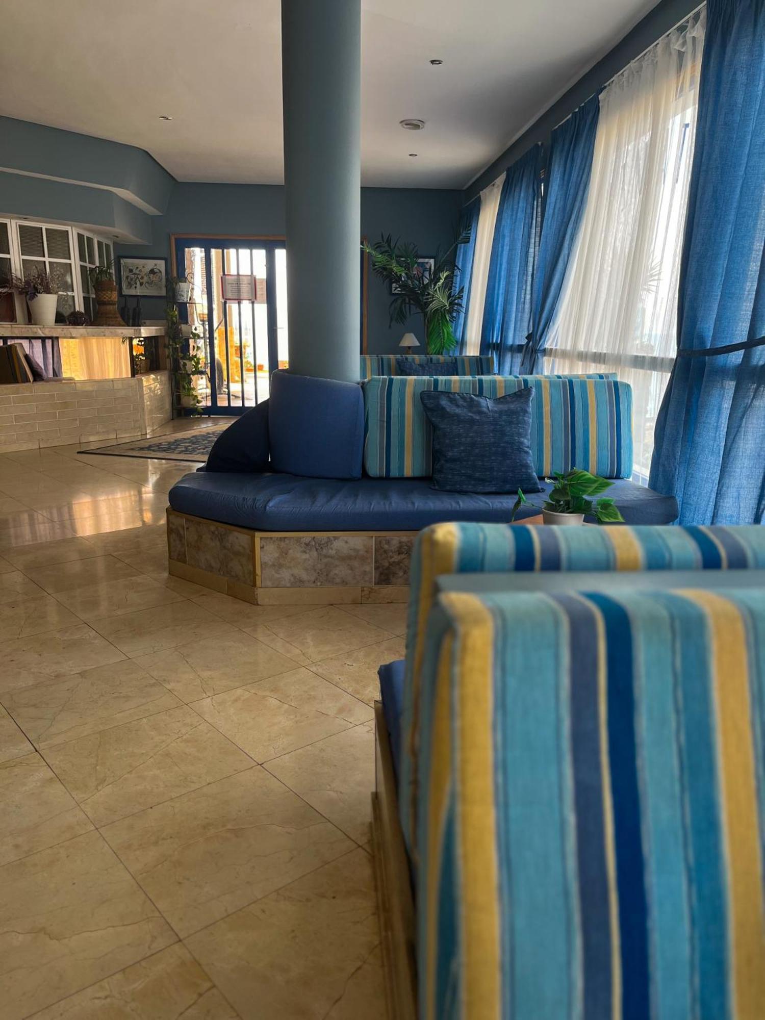 The Mayfair Village Apto 305 Паталавака Екстериор снимка