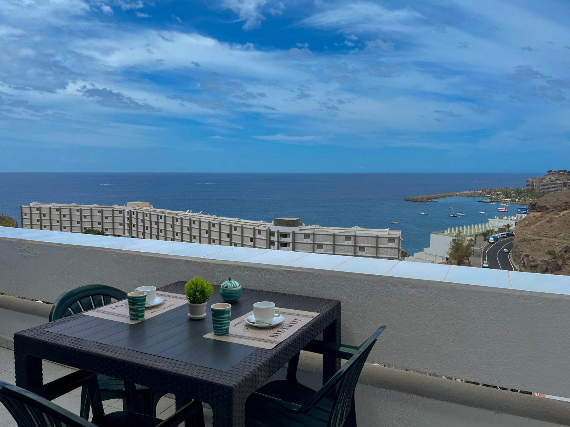 The Mayfair Village Apto 305 Паталавака Екстериор снимка